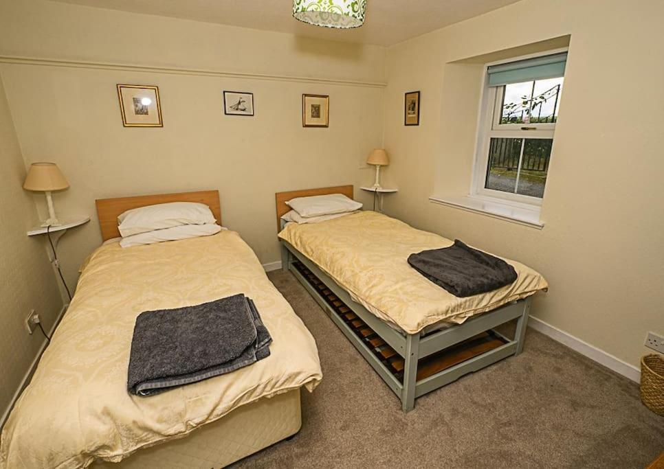 West Lodge 3 Bedrooms, Near Golf Course And River Turriff Exterior photo